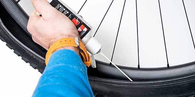 Best Air Compressor for Tubeless Bike Tires